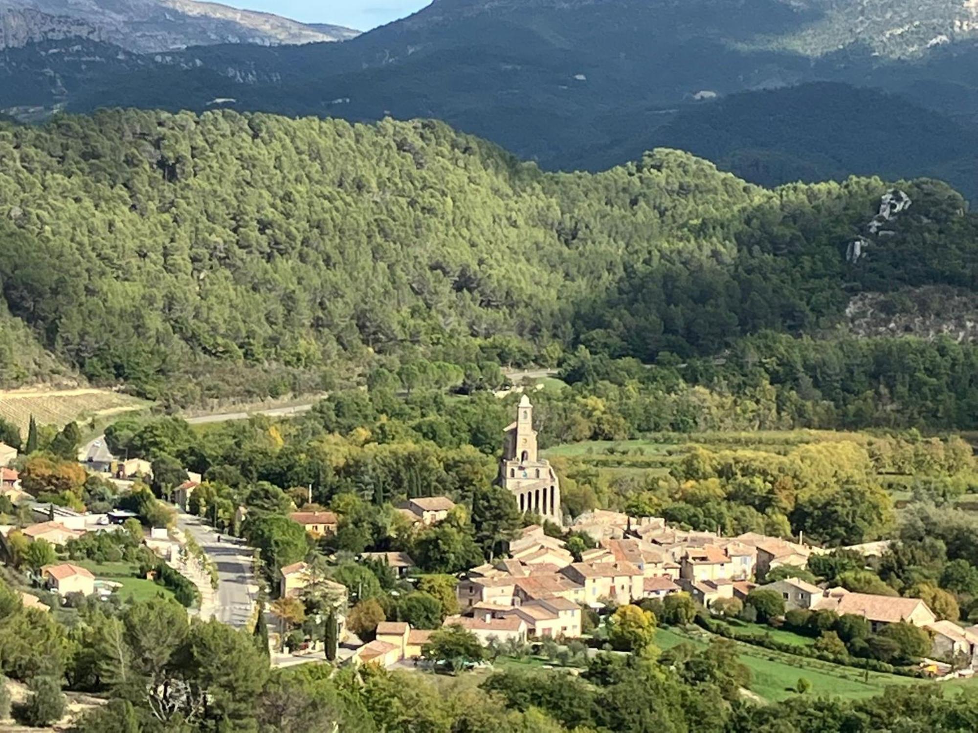 La Clairiere Villa Pierrelongue ภายนอก รูปภาพ